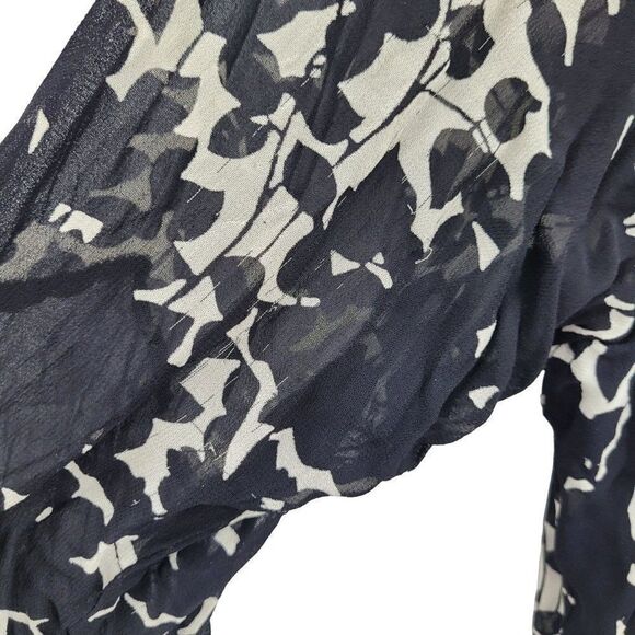 Temptations II Dress 3X Black Crinkle Swing Sheer Bell Sleeve Handkerchief Hem - Picture 10 of 17